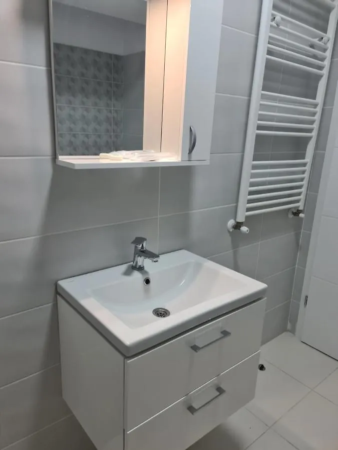 Global Residence Bucharest 0*,